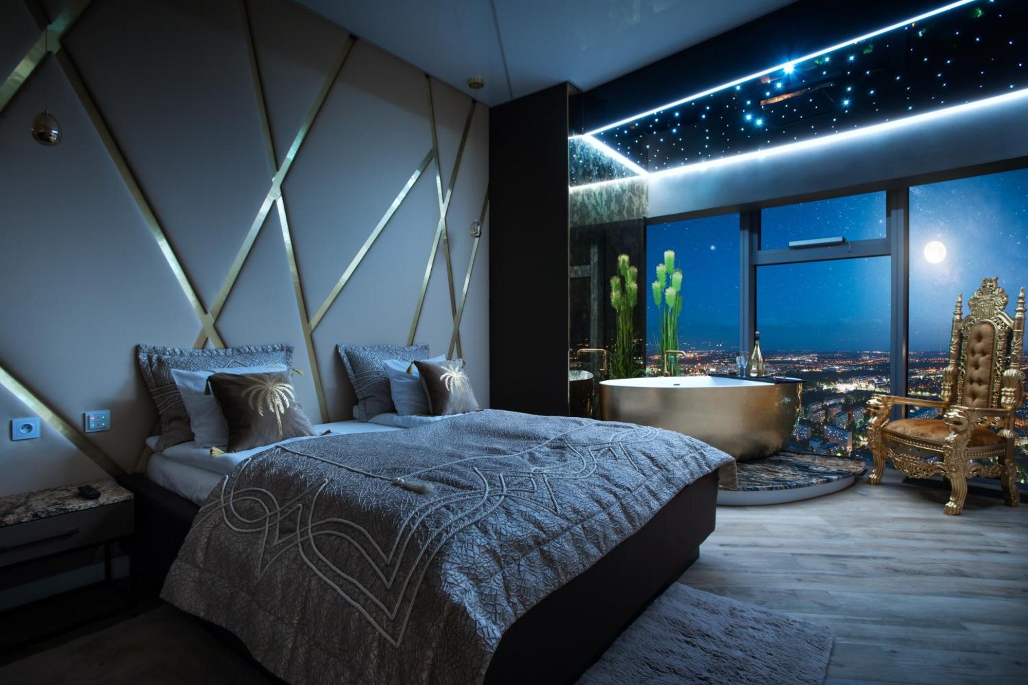 30Th+ Floor Apartments In Sky Tower Wroclaw Luaran gambar