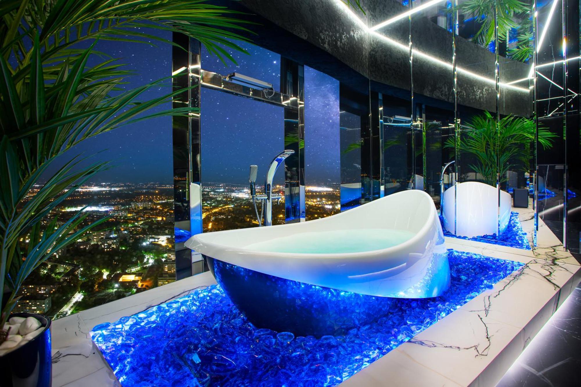 30Th+ Floor Apartments In Sky Tower Wroclaw Luaran gambar